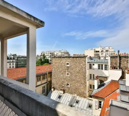 Les Toits De Rue Cler Vue Tour Eiffel Daire *
