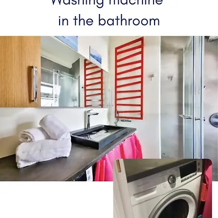 Les Toits De Rue Cler Vue Tour Eiffel * Paris